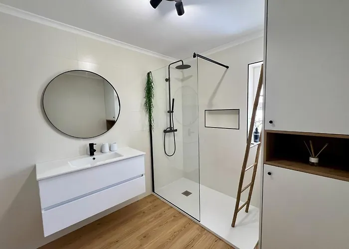 Marina Charming With Pool By Homing Апартаменты Виламура