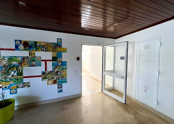 Апартаменты Marina Charming With Pool By Homing *