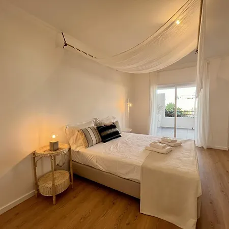Marina Charming With Pool By Homing Apartment