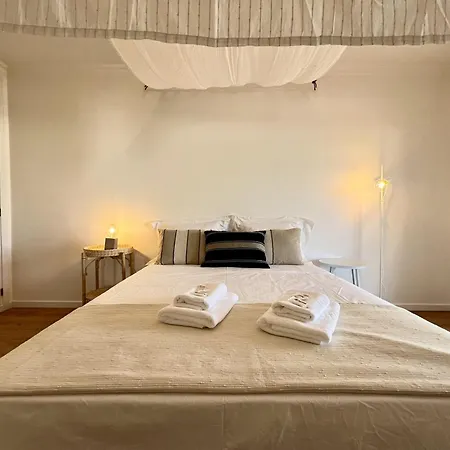 Apartment Marina Charming With Pool By Homing